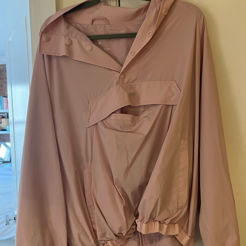 SET Active Pink Utility Jacket with Hood and Elastic Cuffs